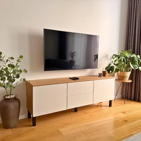 Modern 2br Near Old Bridge