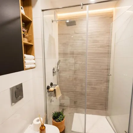 Modern 2br Near Old Bridge Διαμέρισμα Μόσταρ
