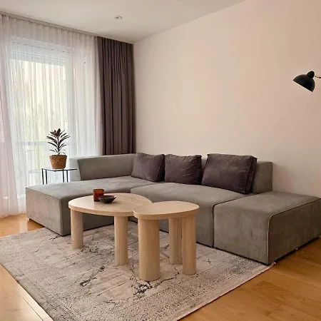 Modern 2br Near Old Bridge Daire *
